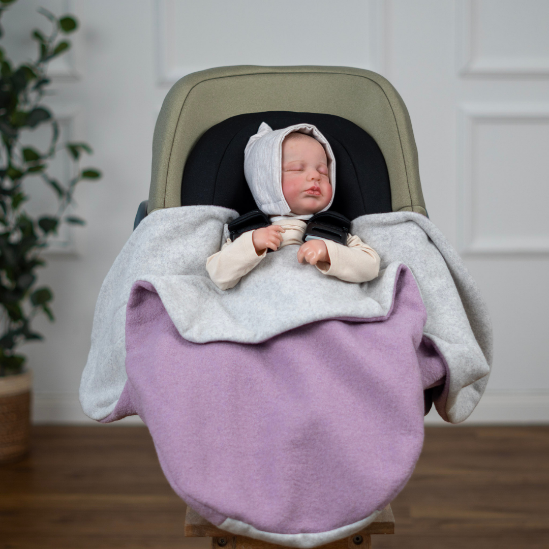 Einschlagdecke aus Wollwalk für Babyschale – warm, sicher & bequem, ideal ab Geburt - rosa