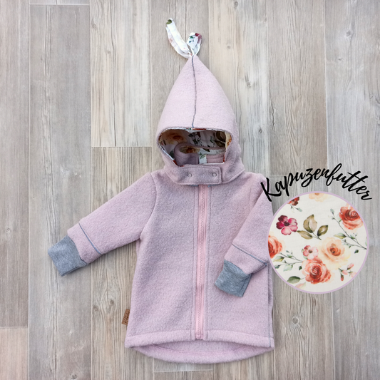Walkjacke in zartem Rosa mit Musselinfutter in der Kapuze