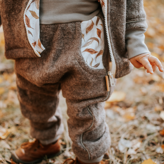 Wollwalk-Hose für Kinder im Wunschdesign – warm, robust & individuell gestaltbar