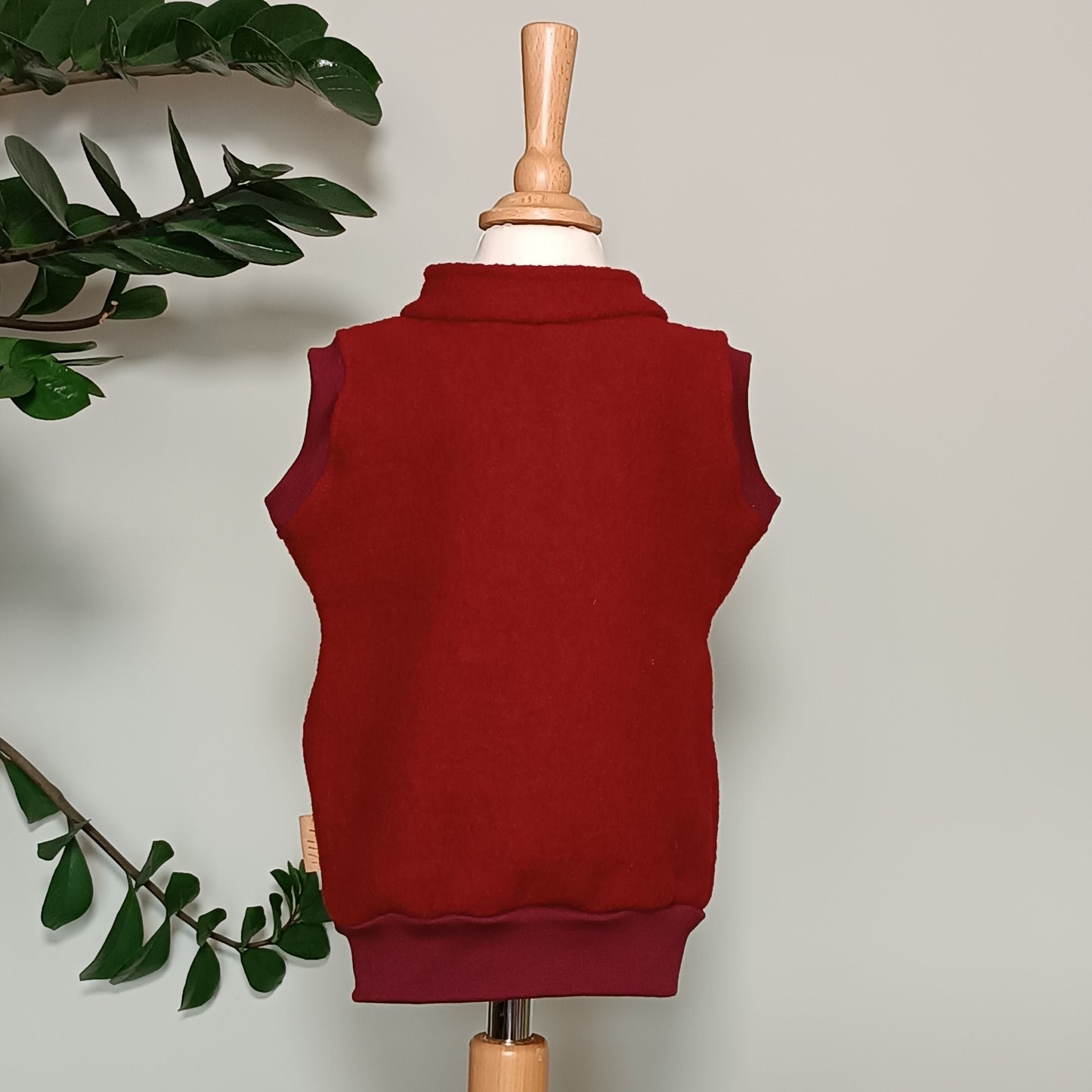 Wollwalk Weste 'Maxi' "Berry" 110/116