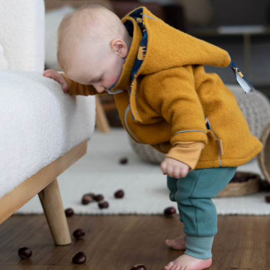 Kinderjacke aus Wollwalk – weich, funktional & ideal für Herbst und Winter - Senfgelb