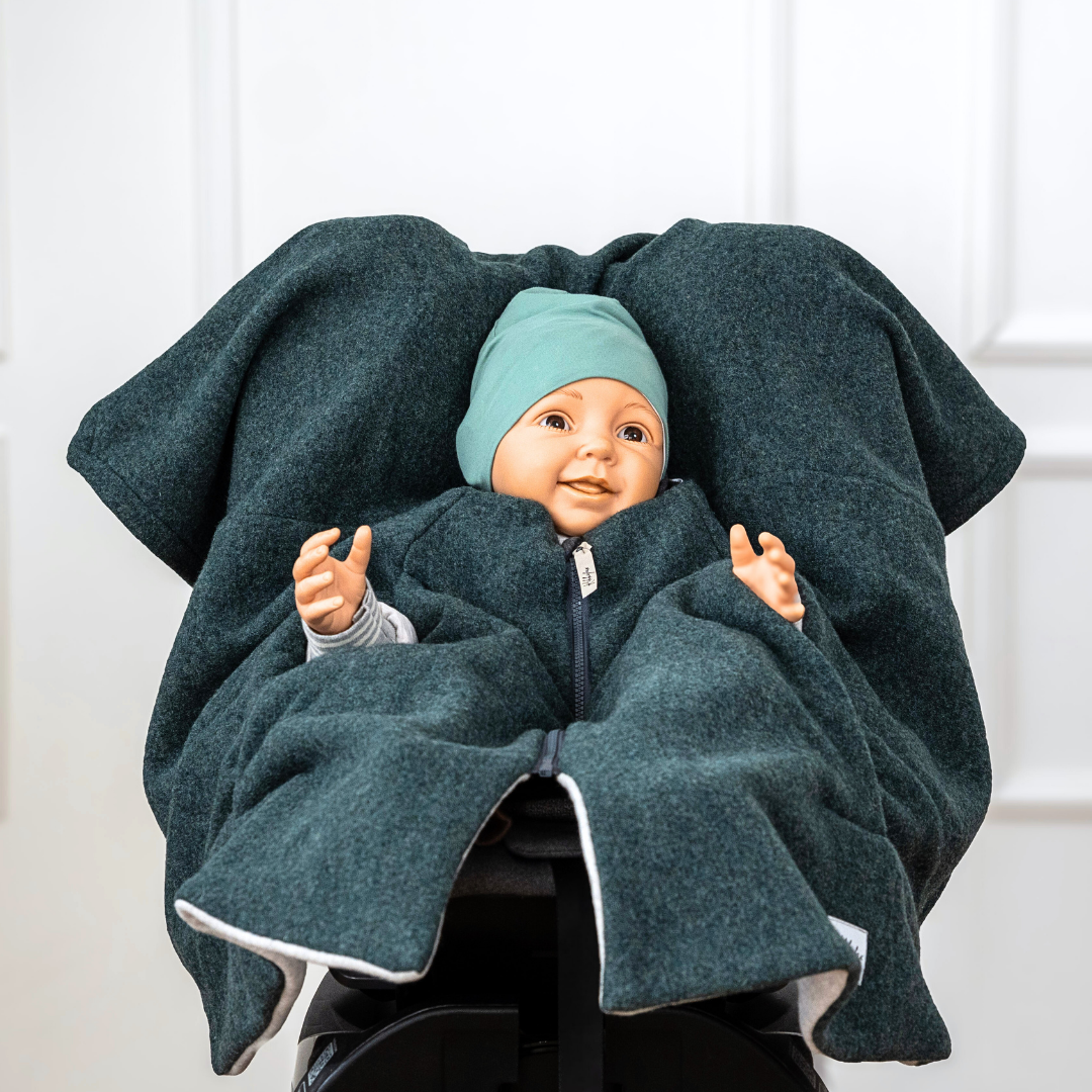 Wollwalk-Kindersitzponcho – sicher, warm & in über 20 Farben