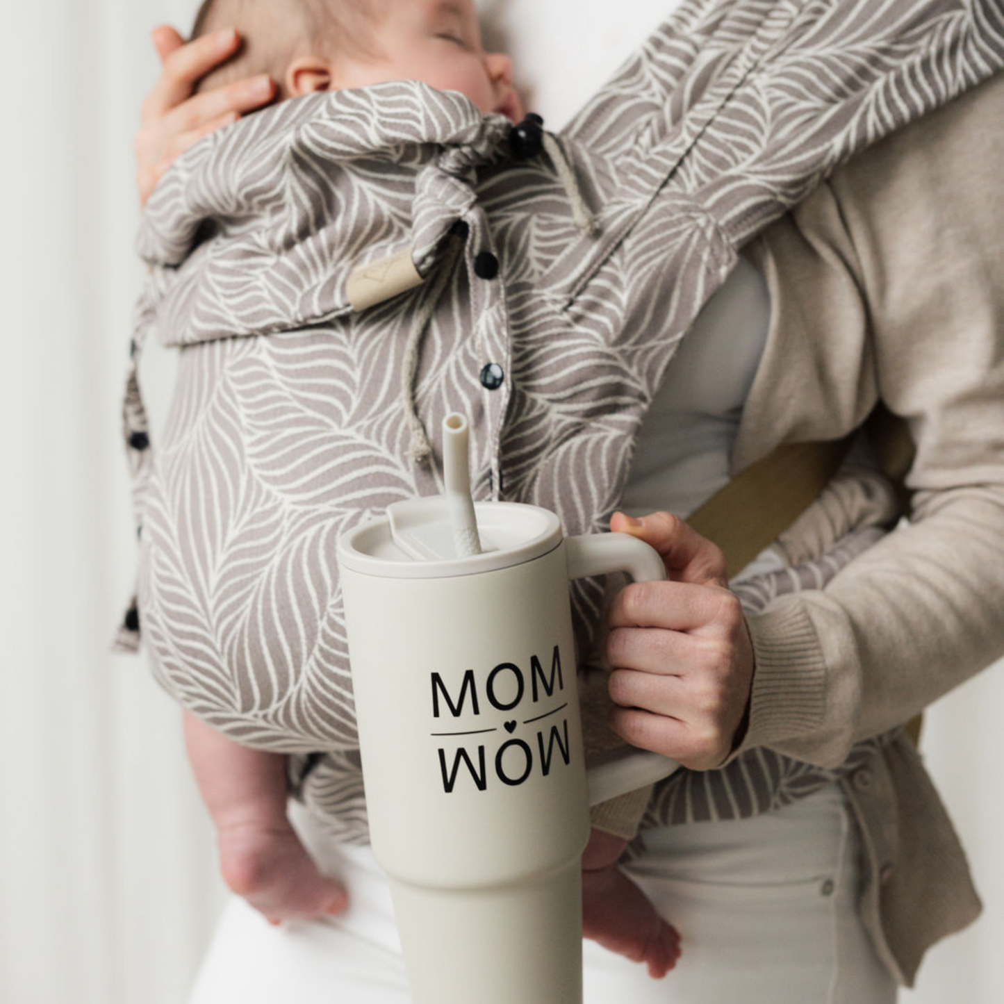 MOM-WOW Becher