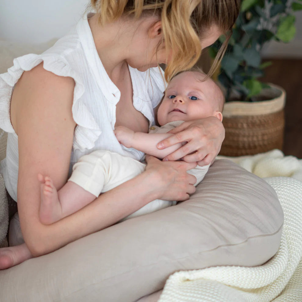Stillkissen für Schwangerschaft & Stillzeit – ergonomische Unterstützung für Rücken & Nacken - Beige