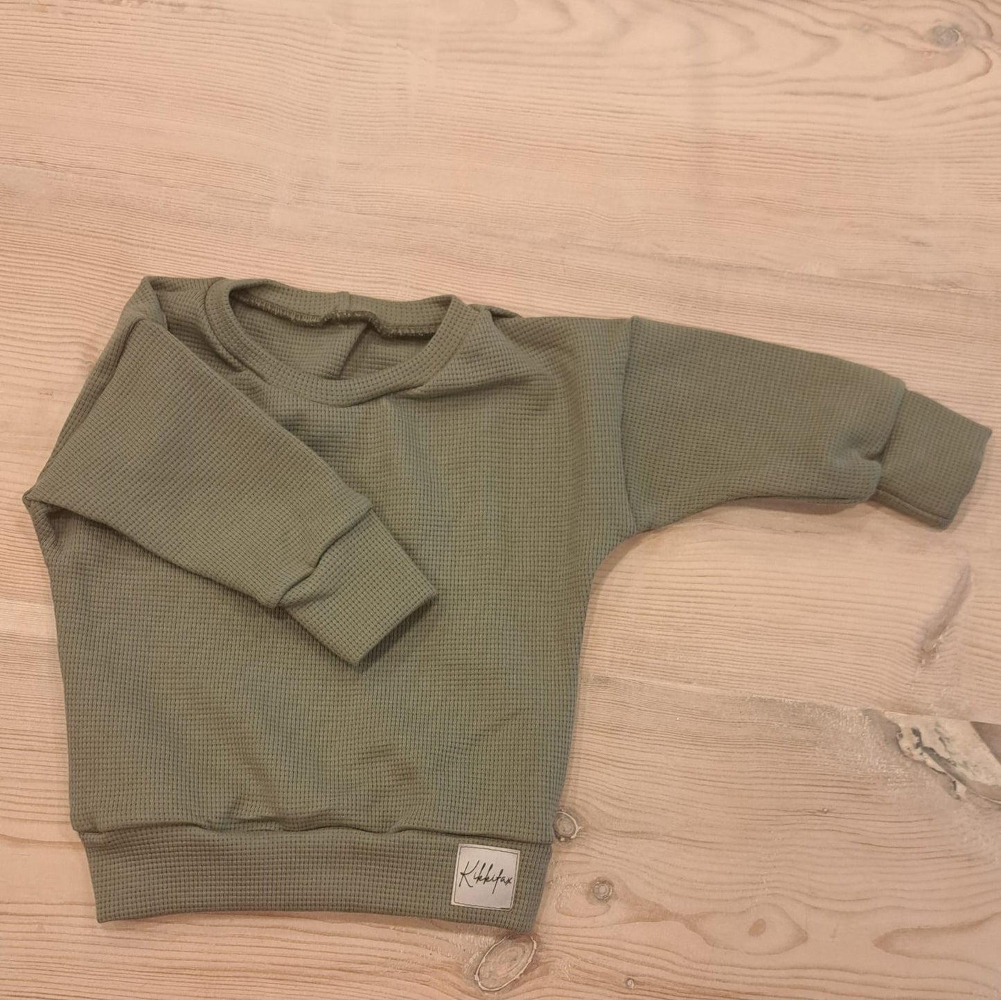 Newborn Pullover aus Waffelpiqué (Kopie)