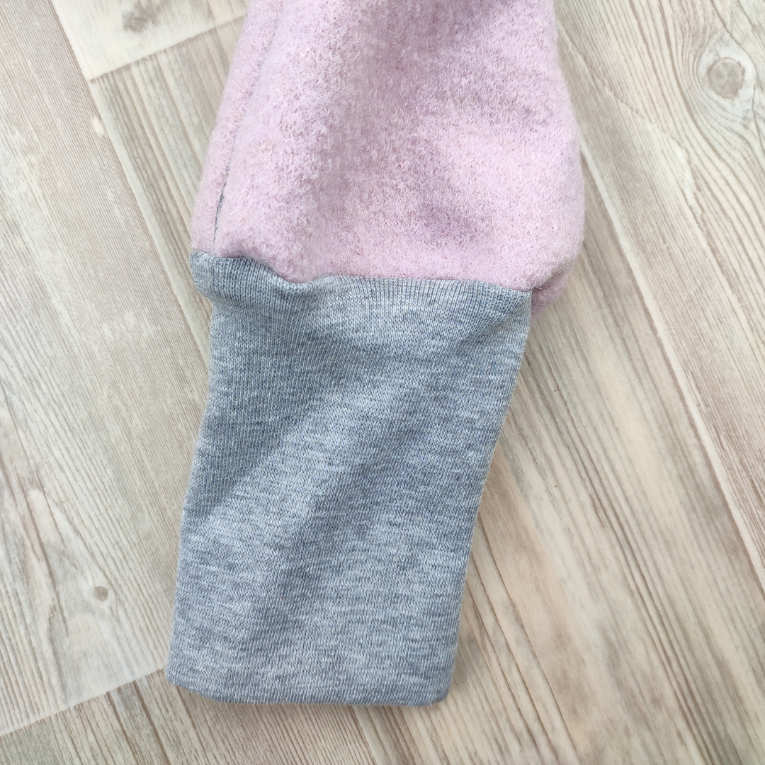 Wollwalkhose von Kikkifax, Modell: Alex, Farbe: Rosie, Detail 1