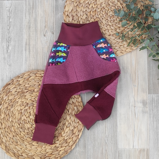 Wollwalk Hose "Bordeaux mit Fischen" - Einzelstück - Größe 80