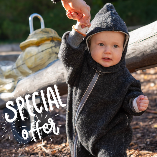 Überraschungs-Overall aus Wollfleece – kuschelig, leicht & einfach besonders!