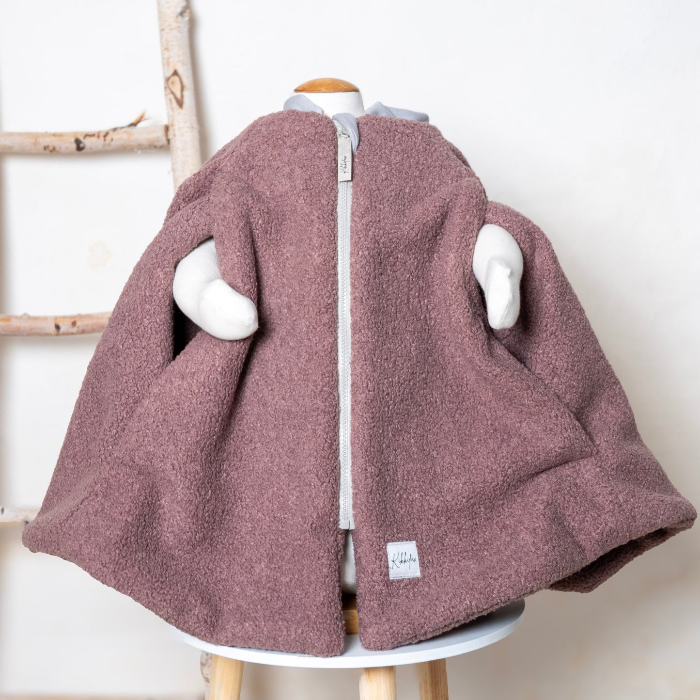 Kindersitzponcho One Size Teddy Blush – innen flauschig und außen flauschig 💛