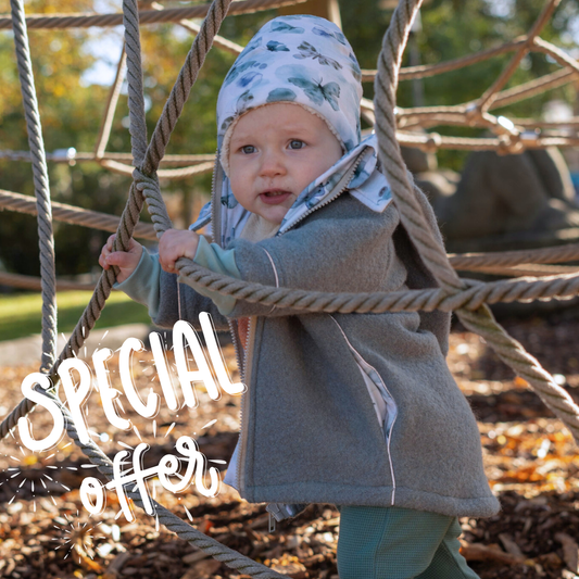 Überraschungs-Jacke aus Wollwalk – weil jedes Kind seine eigene Farbe trägt!