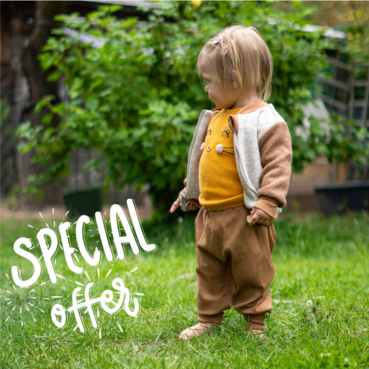 Überraschungs-College-Jacke – aus feiner Wolle, einzigartig wie dein Kind!