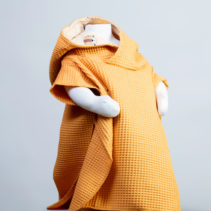 Badeponcho aus Waffelpique – Leicht, saugstark & ideal für den Sommer