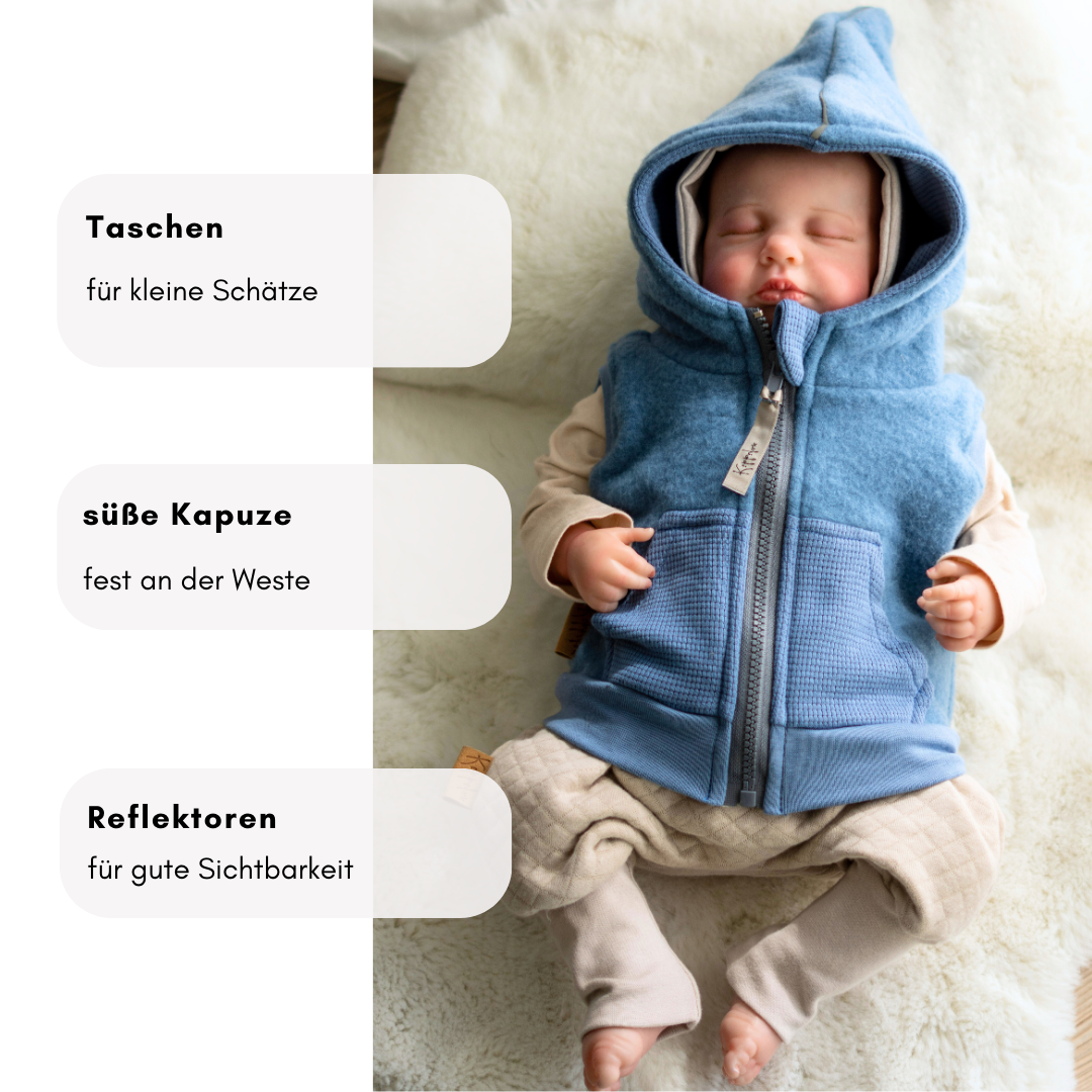 Kinderweste aus Baumwollfleece in Blau – weich, mitwachsend & durchdacht gestaltet