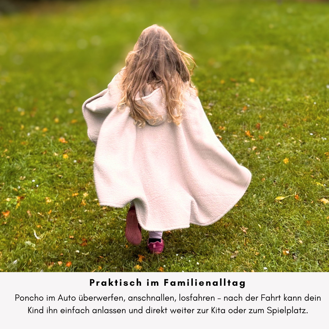 XL Kindersitzponcho für Kita & Alltag – vom Auto direkt weiter zur Kita ohne Jacke an- und ausziehen